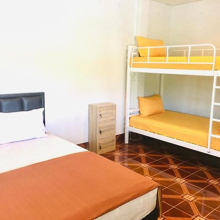 Appartamento Saeng Tai Amphawa Samut Songkhram Esterno foto